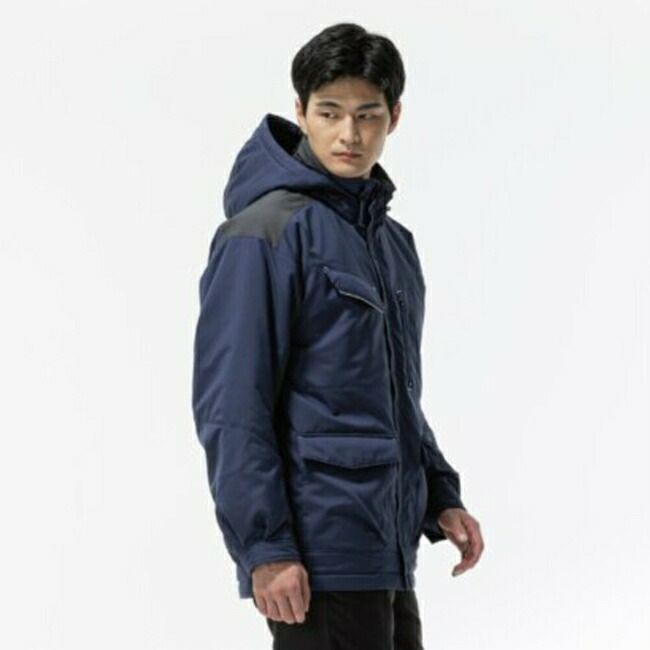 ミズノmizunoプレスサーモ中綿ブルゾン(ハーフ丈)